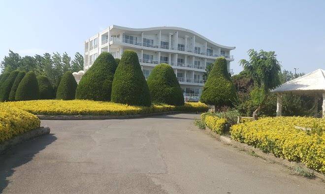 Setareh Darya Hotel Image