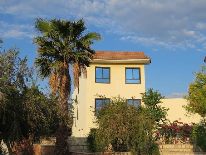 Naji hotel
