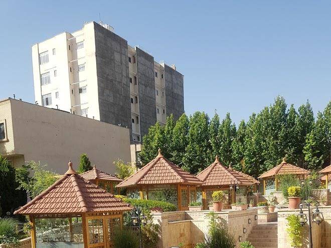 Aban hotel