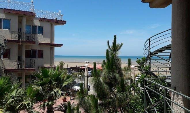 Kish mehr hotel