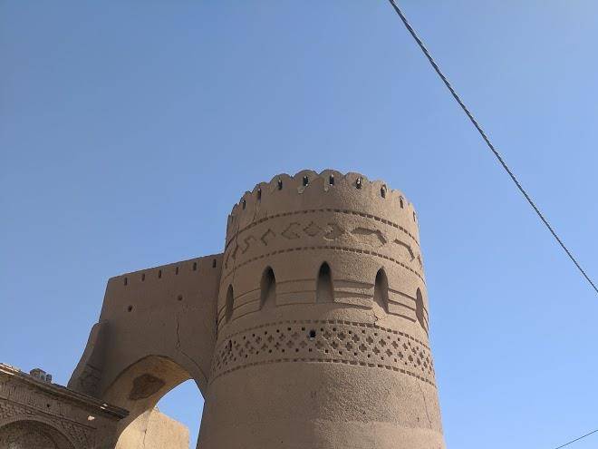Leb e khandagh historical hotel