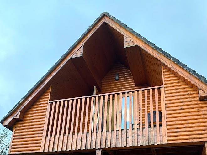 Erne river lodge cabin