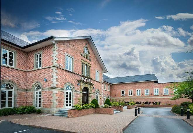 Cavan crystal hotel