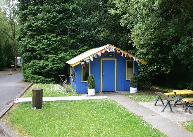Lakeside holiday park