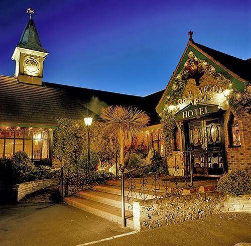 Treacys oakwood hotel