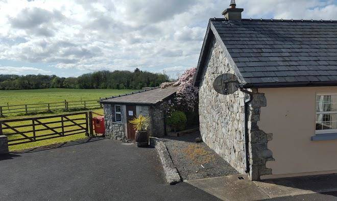Dangan lodge cottages