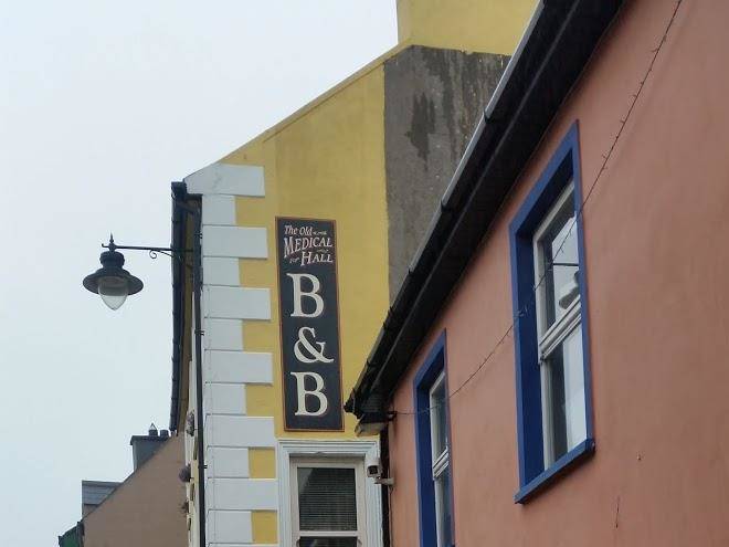 The old medical hall b&b