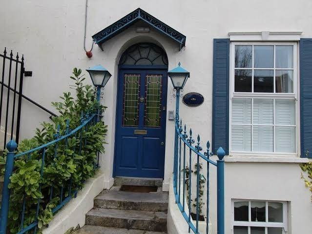 The old dispensary kinsale