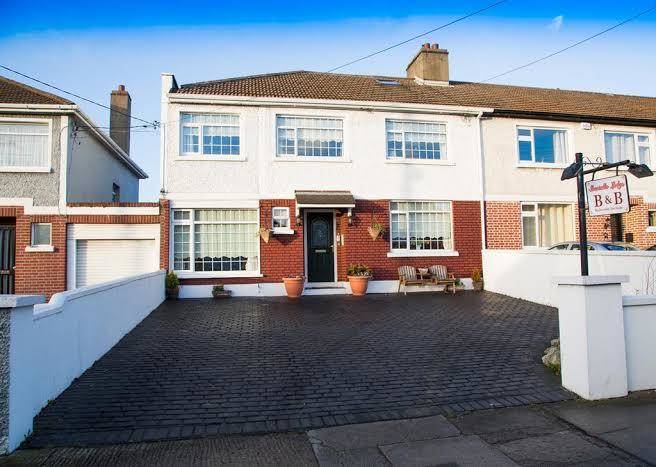 Shantalla Lodge B&b Image