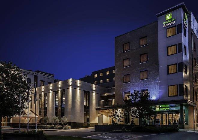 Holiday inn express dublin airport