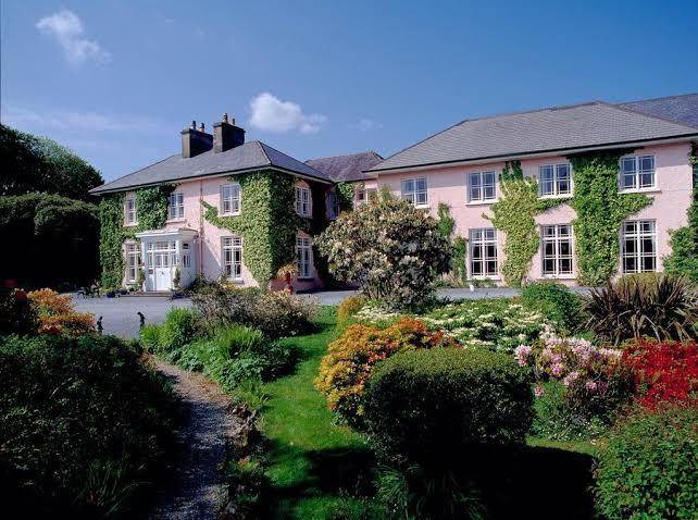 Rosleague manor hotel
