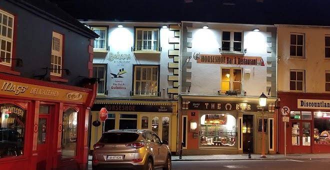 Behan's horseshoe bar & restaurant