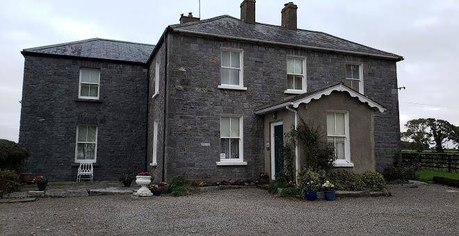Moate lodge