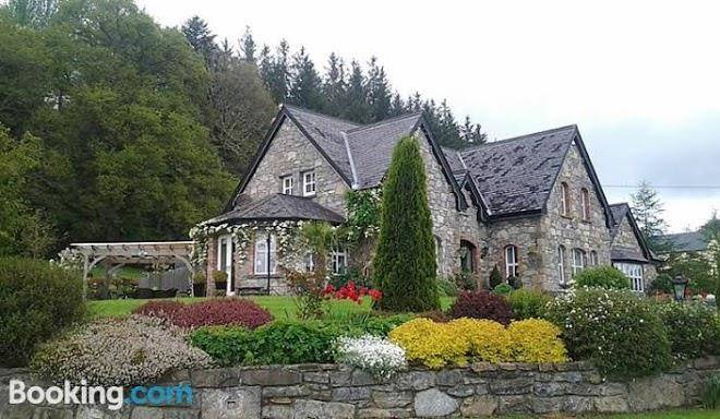 Drumhierney lodge