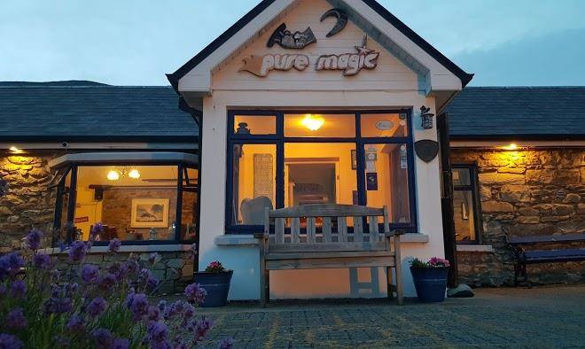 Pure magic lodge