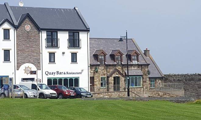 Beach hotel mullaghmore