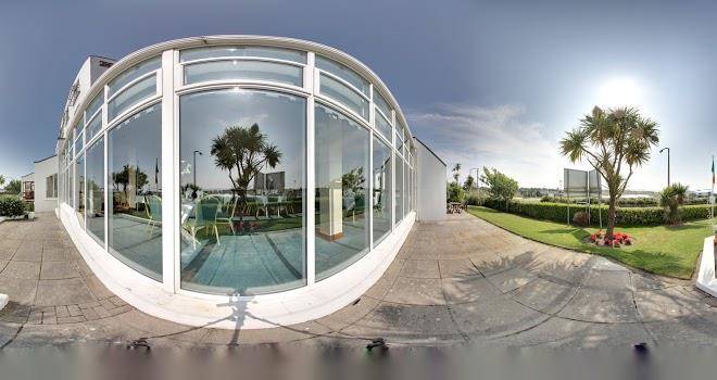 Majestic Hotel Image