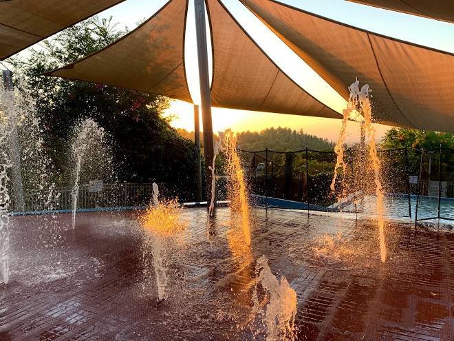 C hotel neve ilan
