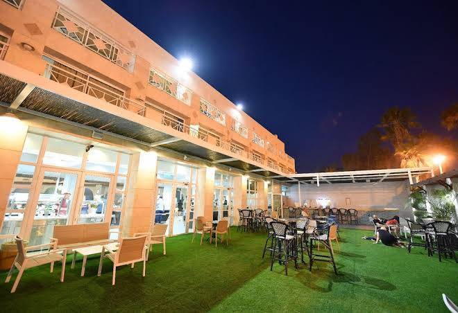 Low cost pop up hotel eilat