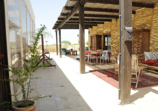 Einot Bar Water Treatments And Experiences Image