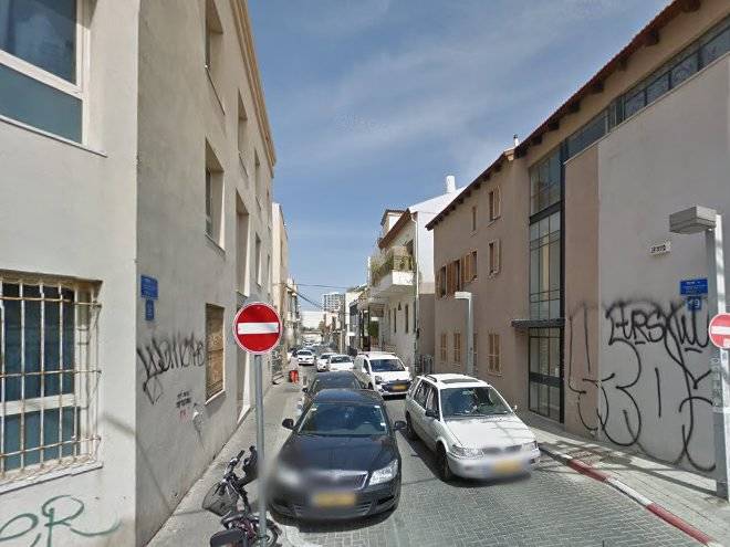 Neve tzedek european suite