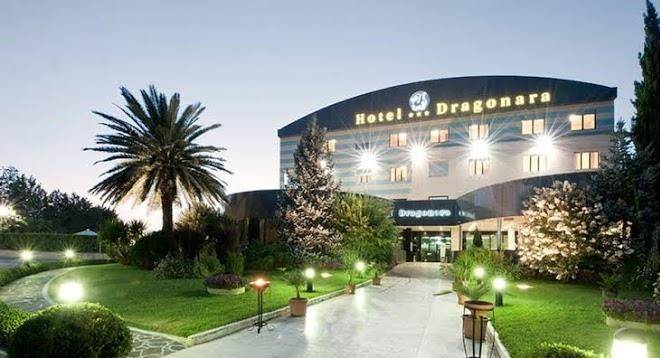 Hotel dragonara