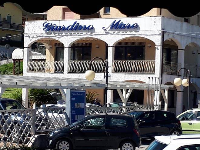 Hotel giardino mare