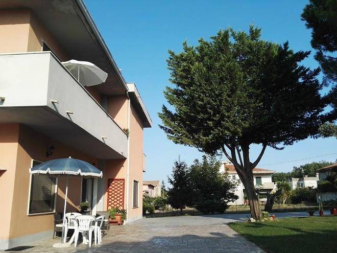 Via dei cascella 16