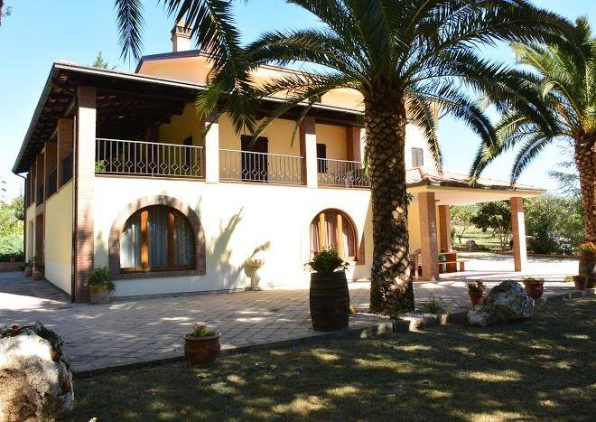 Agriturismo il gheriglio
