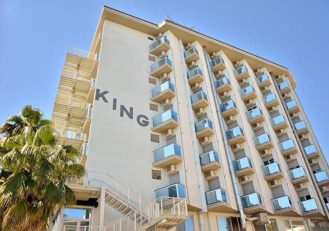 Hotel King Image