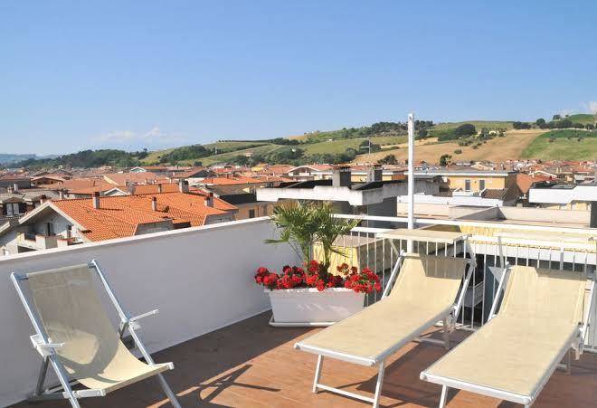 Hotel sette note