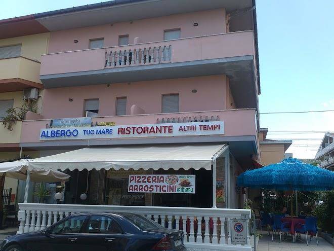 Hotel tuo mare