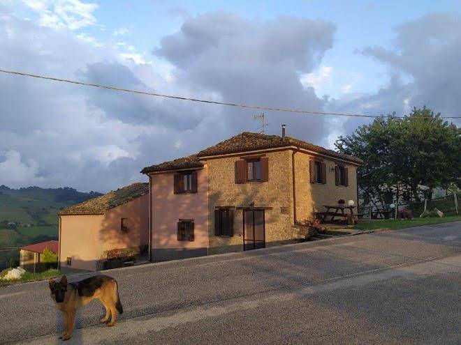 La Via Del Parco Image