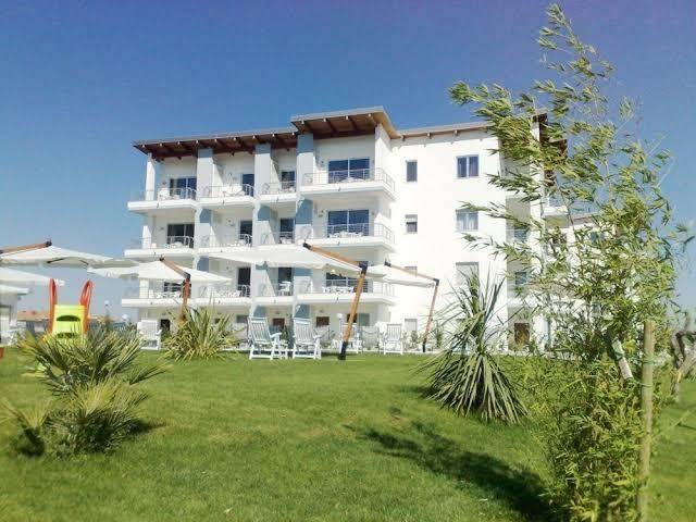 Residence belvedere pineto