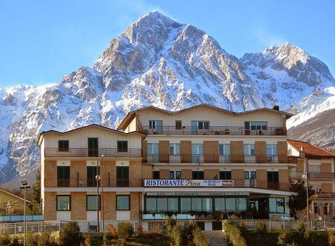 Ristorante pina hotel