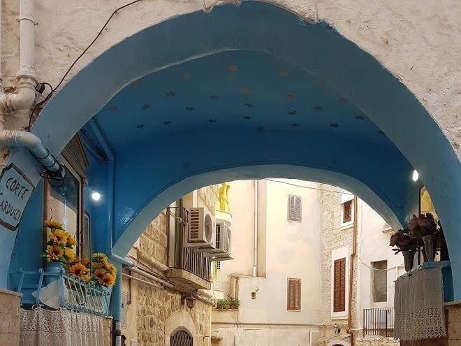 Corte carducci 5