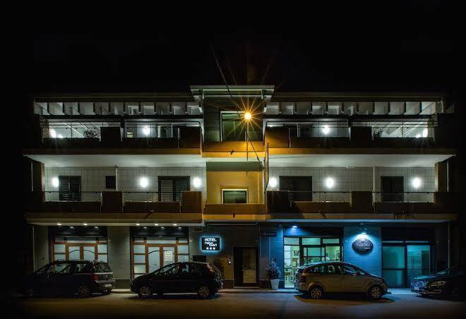Hotel new bari