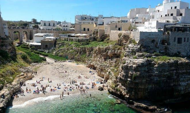 La naca sul porto apulia history & sea