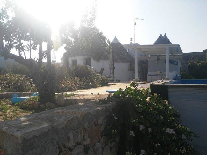 Trullo Luminosa Image