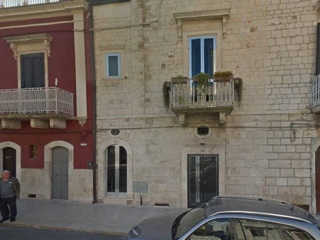 Via roma 145