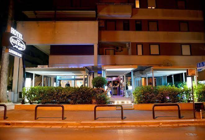 Hotel blue rose's