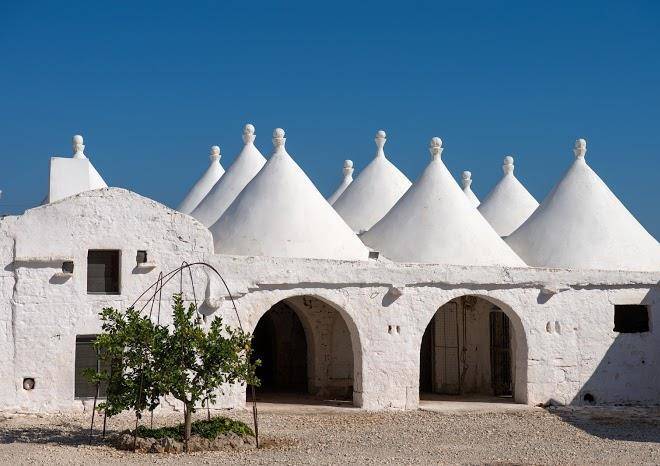 Masseria del poeta con veranda e vista