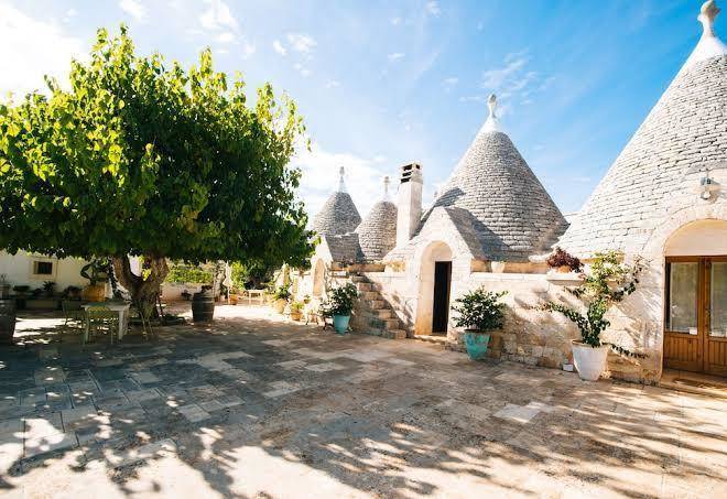 Trullo Sant'angelo Image