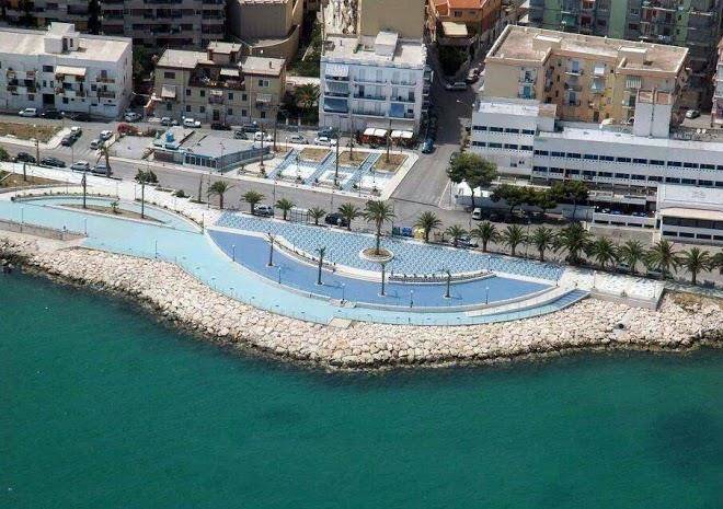 B&b una rotonda sul mare