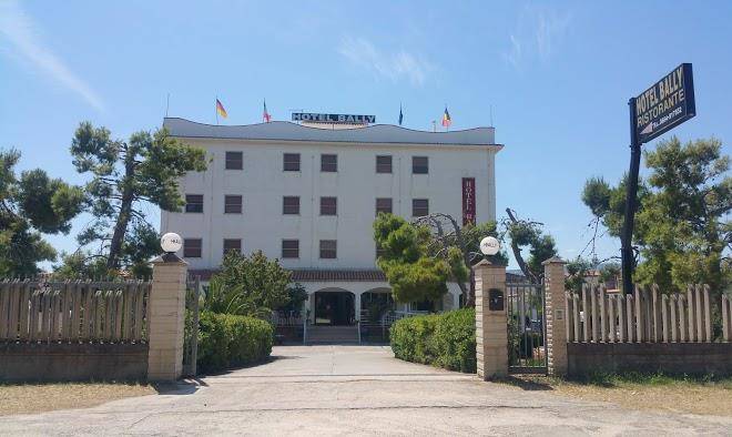 Bally hotel