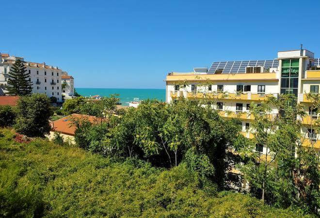 Hotel borgo marina