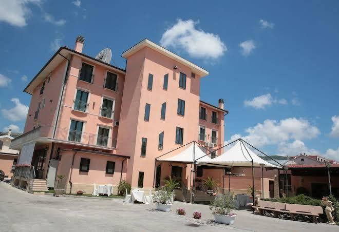 Hotel leon