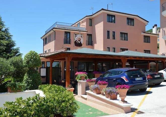 Hotel Rosamarina Image