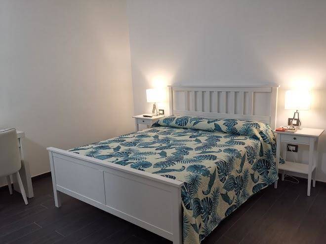 B&b The Sun 'tis Image