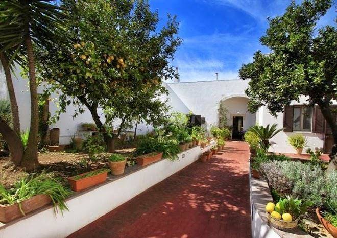 Bed and breakfast monsellato